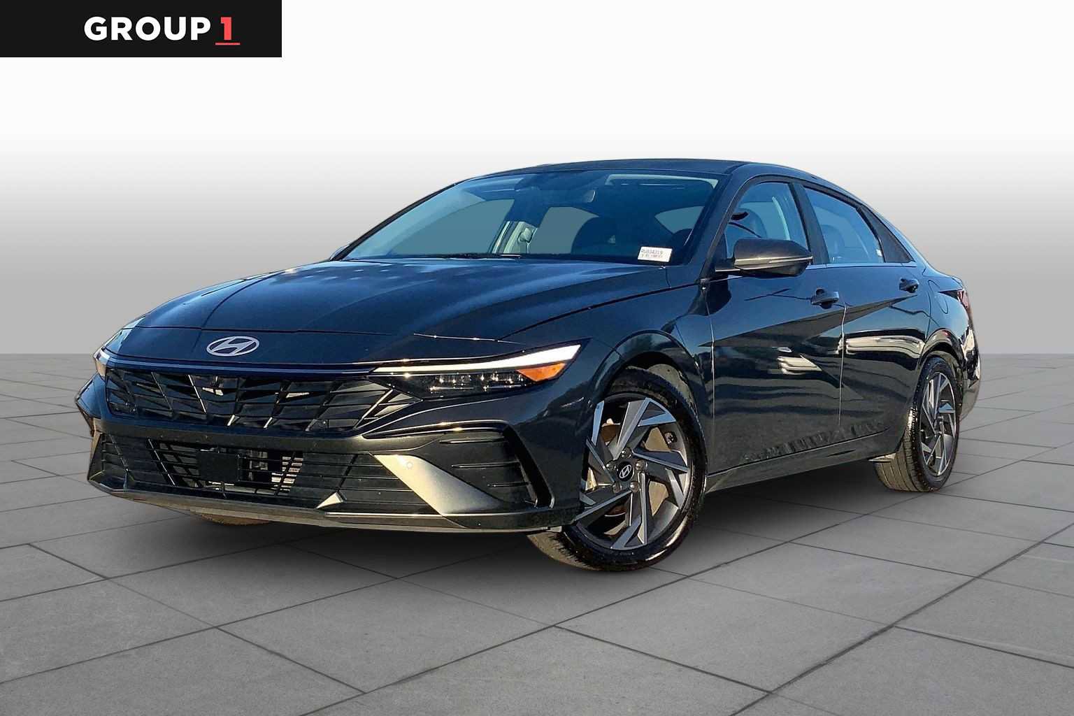 Used 2024 Hyundai Elantra Limited FWD image 1