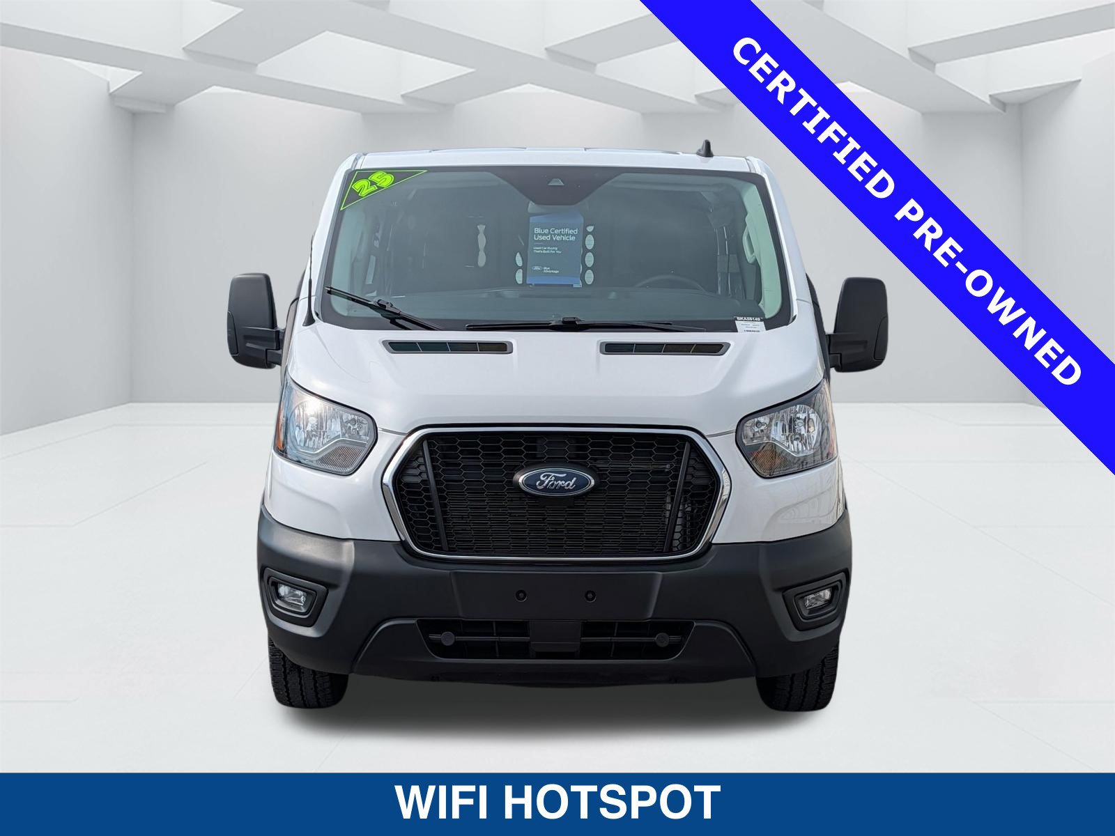 Certified 2025 Ford Transit 250 Low Roof w/ Exterior Upgrade Package RWD image 9
