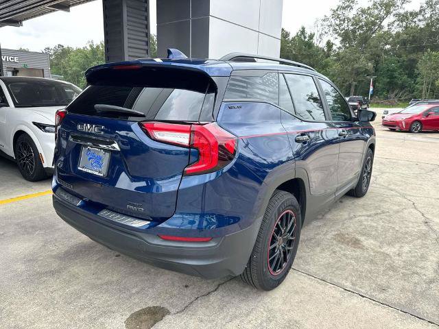 Used 2022 GMC Terrain SLE w/ Driver Convenience Package FWD image 7