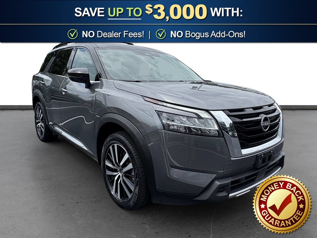 Used 2023 Nissan Pathfinder Platinum w/ Cargo Package FWD image 10
