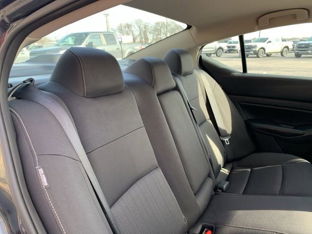 Used 2022 Nissan Altima 2.5 SV image 18