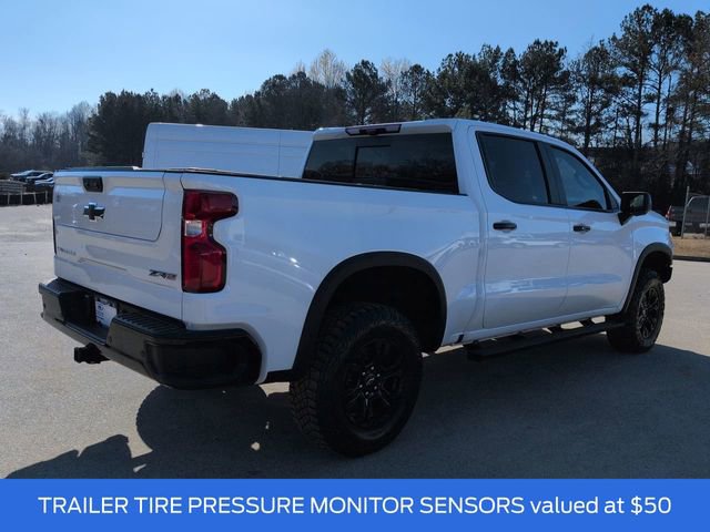 Used 2025 Chevrolet Silverado 1500 ZR2 w/ Technology Package image 5