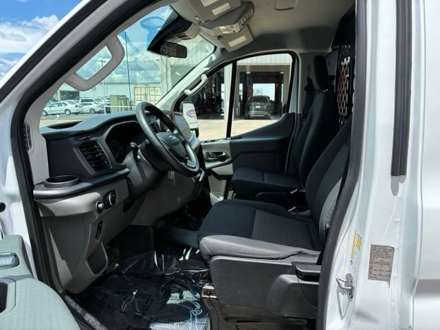 Certified 2025 Ford Transit 250 Low Roof w/ Exterior Upgrade Package RWD image 7