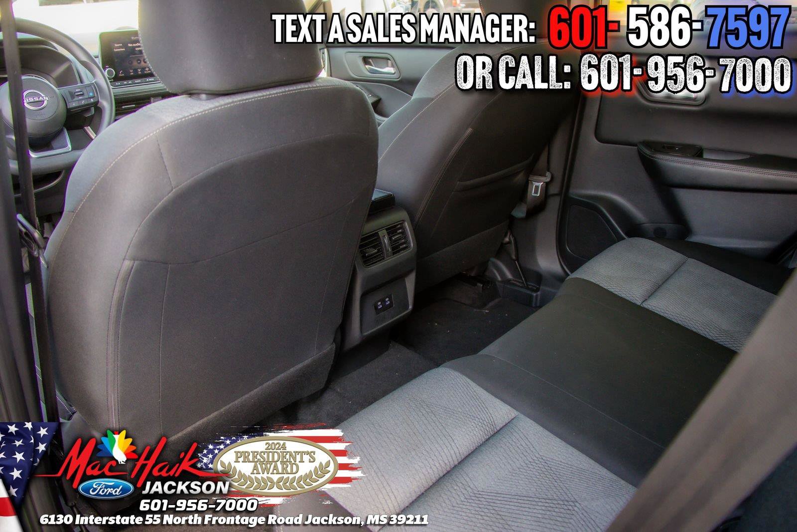 Used 2024 Nissan Rogue SV AWD/4WD image 9