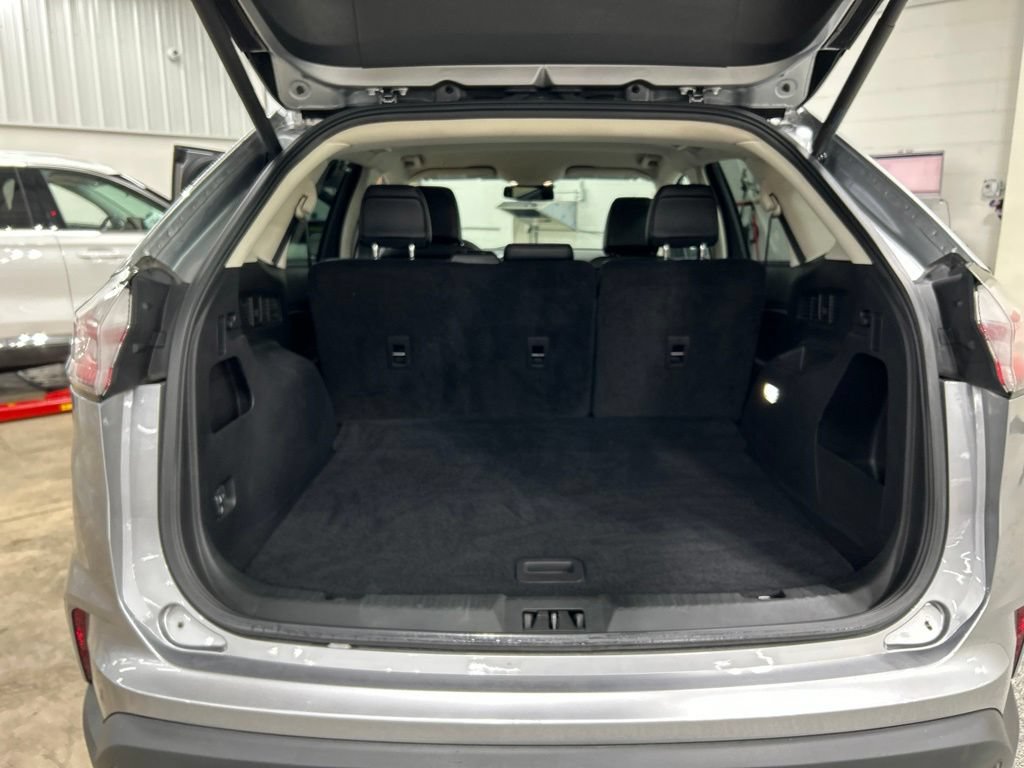 Certified 2024 Ford Edge SEL w/ Convenience Package AWD/4WD image 28