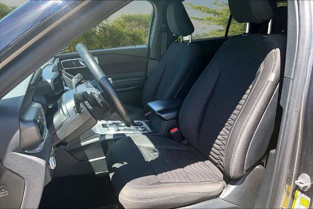 Certified 2020 Ford Explorer XLT w/ Comfort Package AWD/4WD image 25