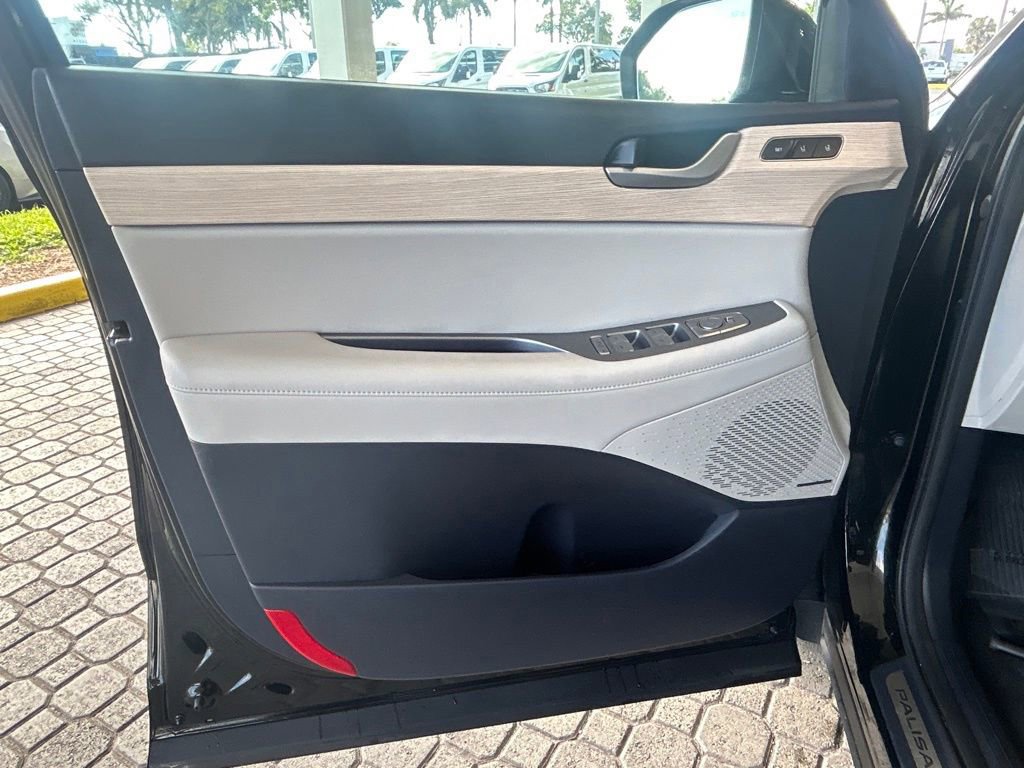 Used 2024 Hyundai Palisade Limited image 38
