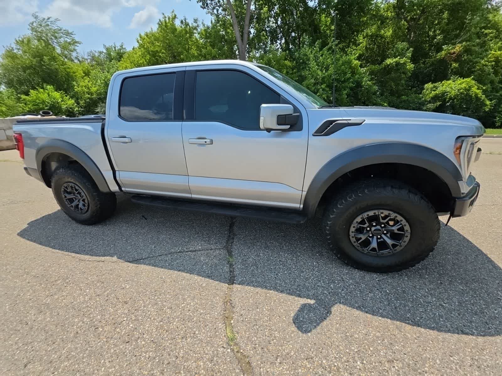 Certified 2022 Ford F150 Raptor w/ Raptor 37 Performance Package AWD/4WD image 5