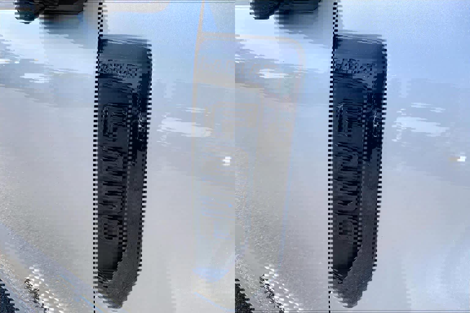 Certified 2022 Ford F250 Lariat w/ Tremor Off-Road Package image 31