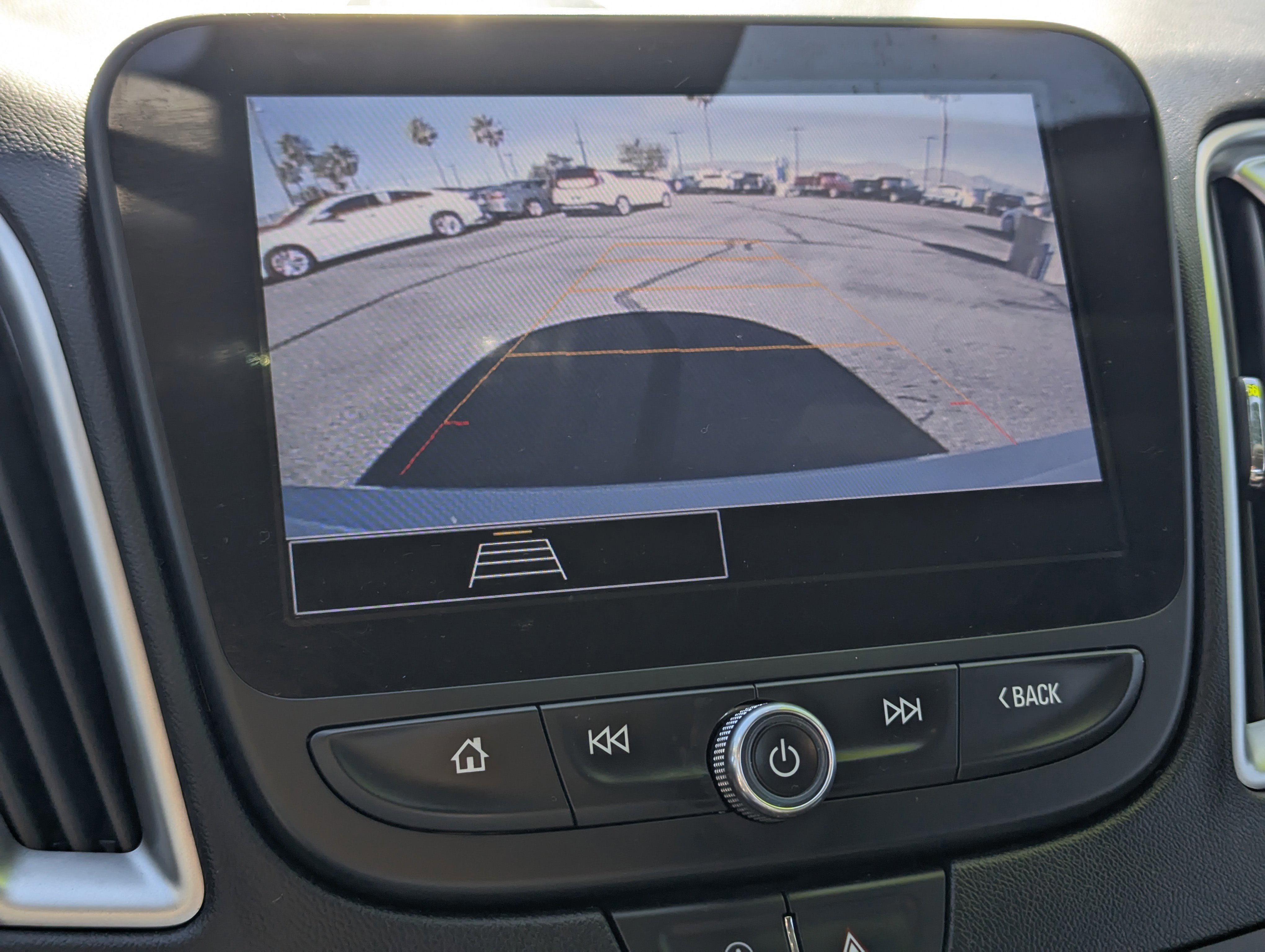 Used 2022 Chevrolet Malibu LS w/ Driver Confidence Package II image 10