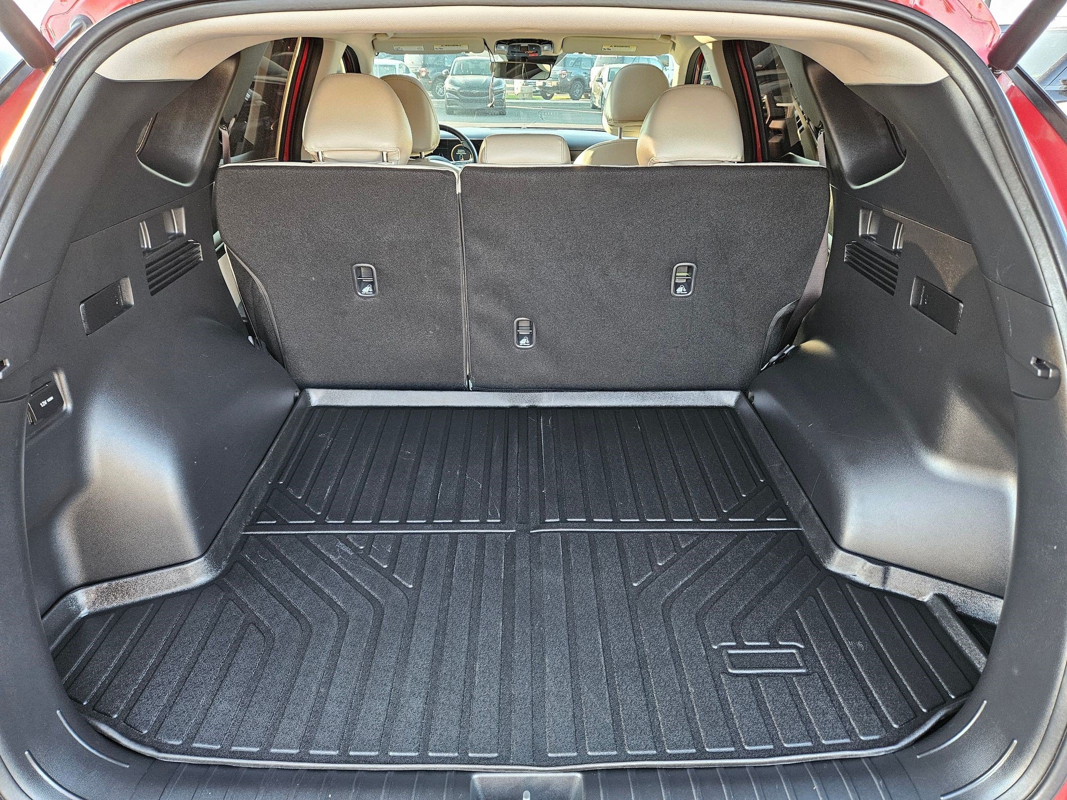 Used 2025 Hyundai Tucson SEL AWD/4WD image 33