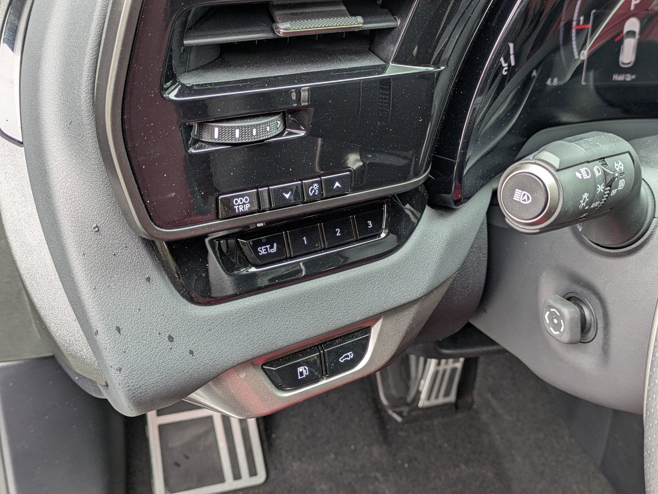 Used 2024 Lexus RX 350 F Sport image 17