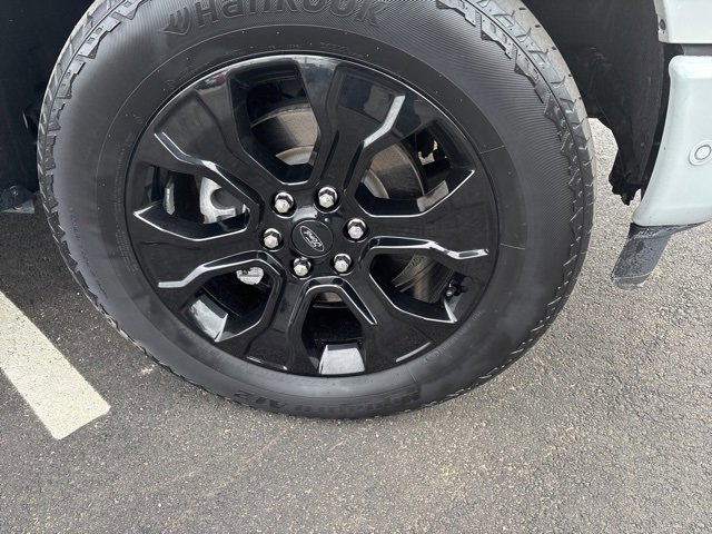 Certified 2023 Ford F150 Platinum w/ Equipment Group 701A High image 9