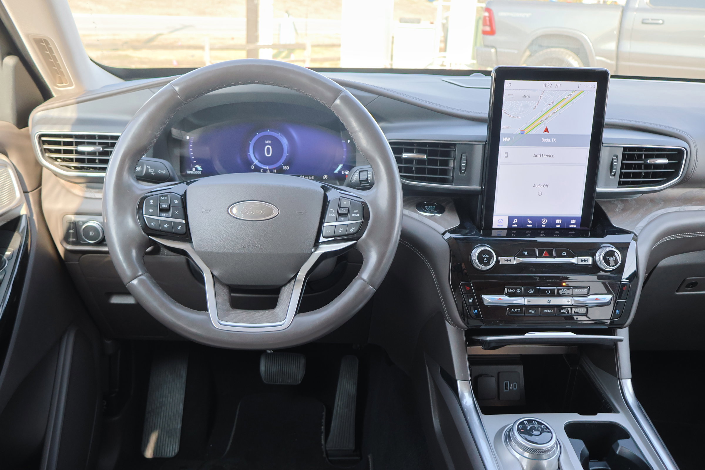 Certified 2022 Ford Explorer Platinum w/ Equipment Group 601A image 27