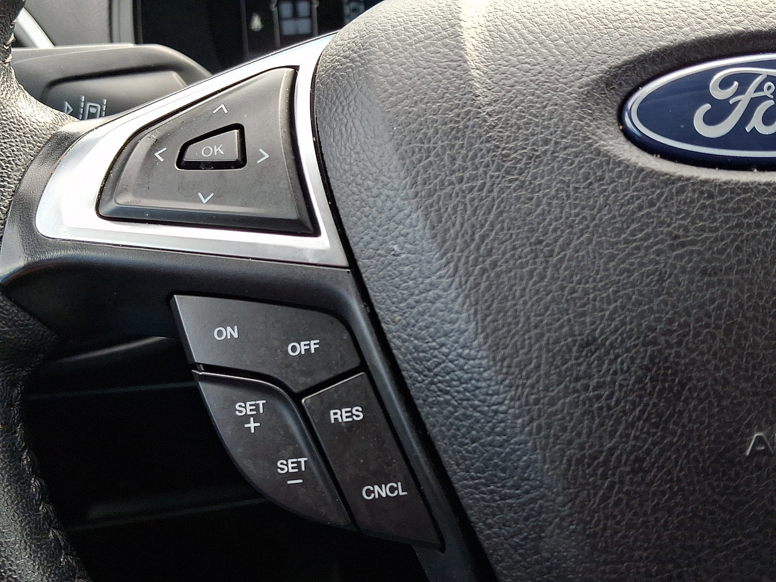 Certified 2024 Ford Edge SEL w/ Convenience Package image 21