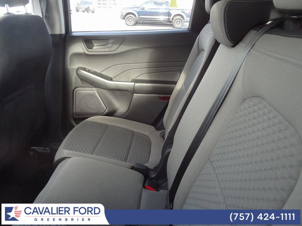 Certified 2022 Ford Escape SE image 8