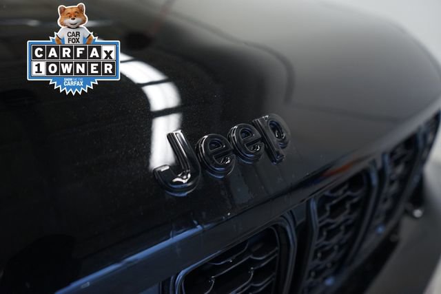 Used 2023 Jeep Grand Cherokee L Laredo image 18