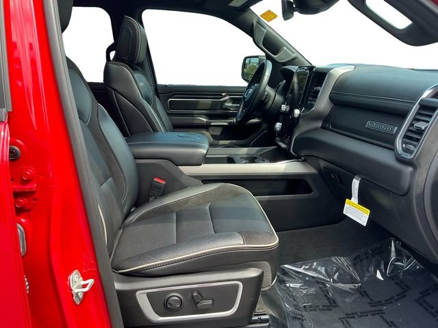 Used 2024 RAM 1500 Laramie AWD/4WD image 17
