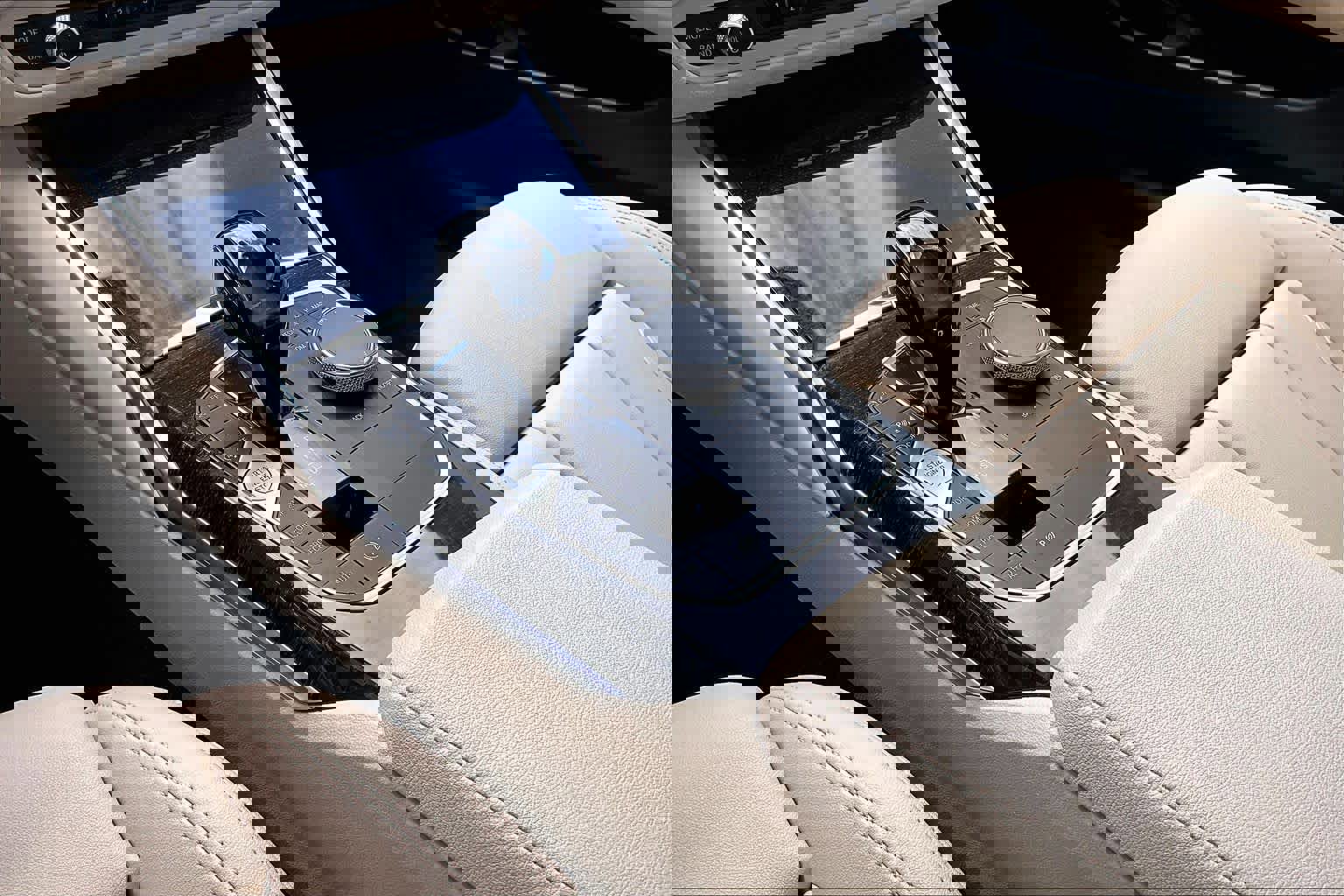 Used 2021 BMW 430i Coupe w/ Convenience Package image 21