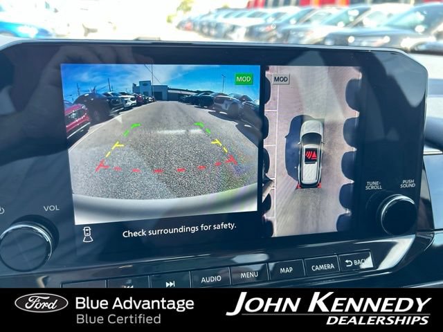 Used 2022 Nissan Pathfinder Platinum w/ Cargo Package AWD/4WD image 29