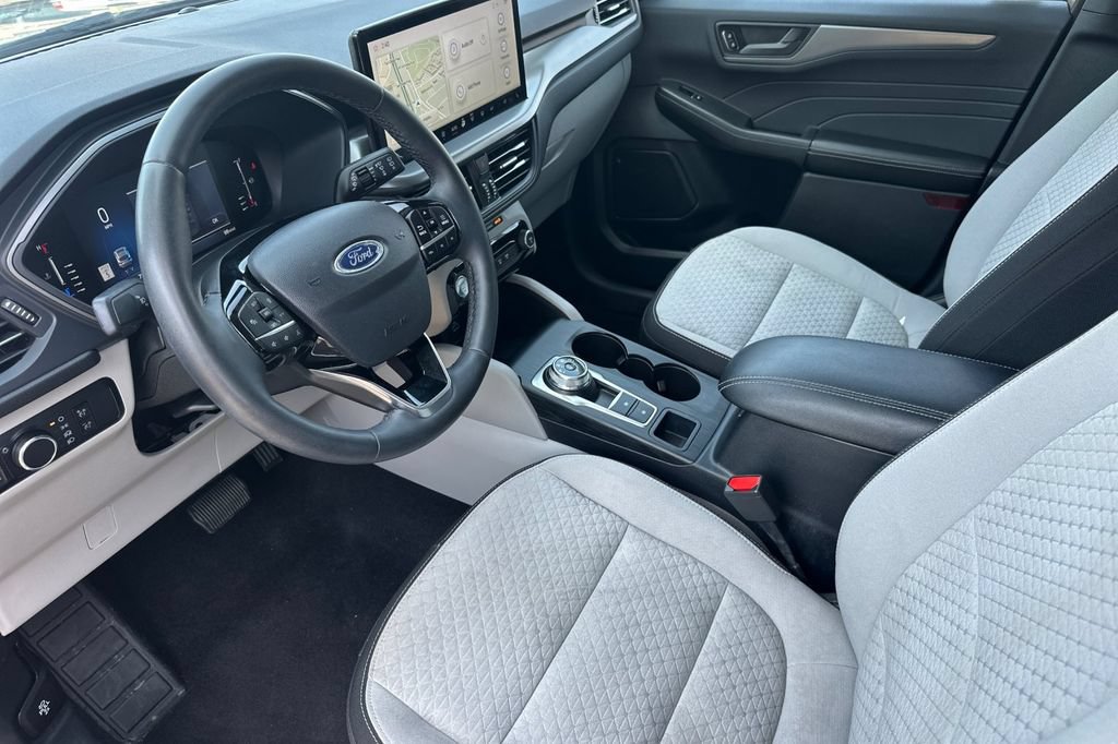 Certified 2023 Ford Escape Active w/ Tech Pack #1 AWD/4WD image 12