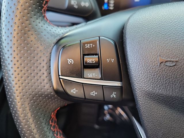 Certified 2023 Ford Escape ST-Line image 10