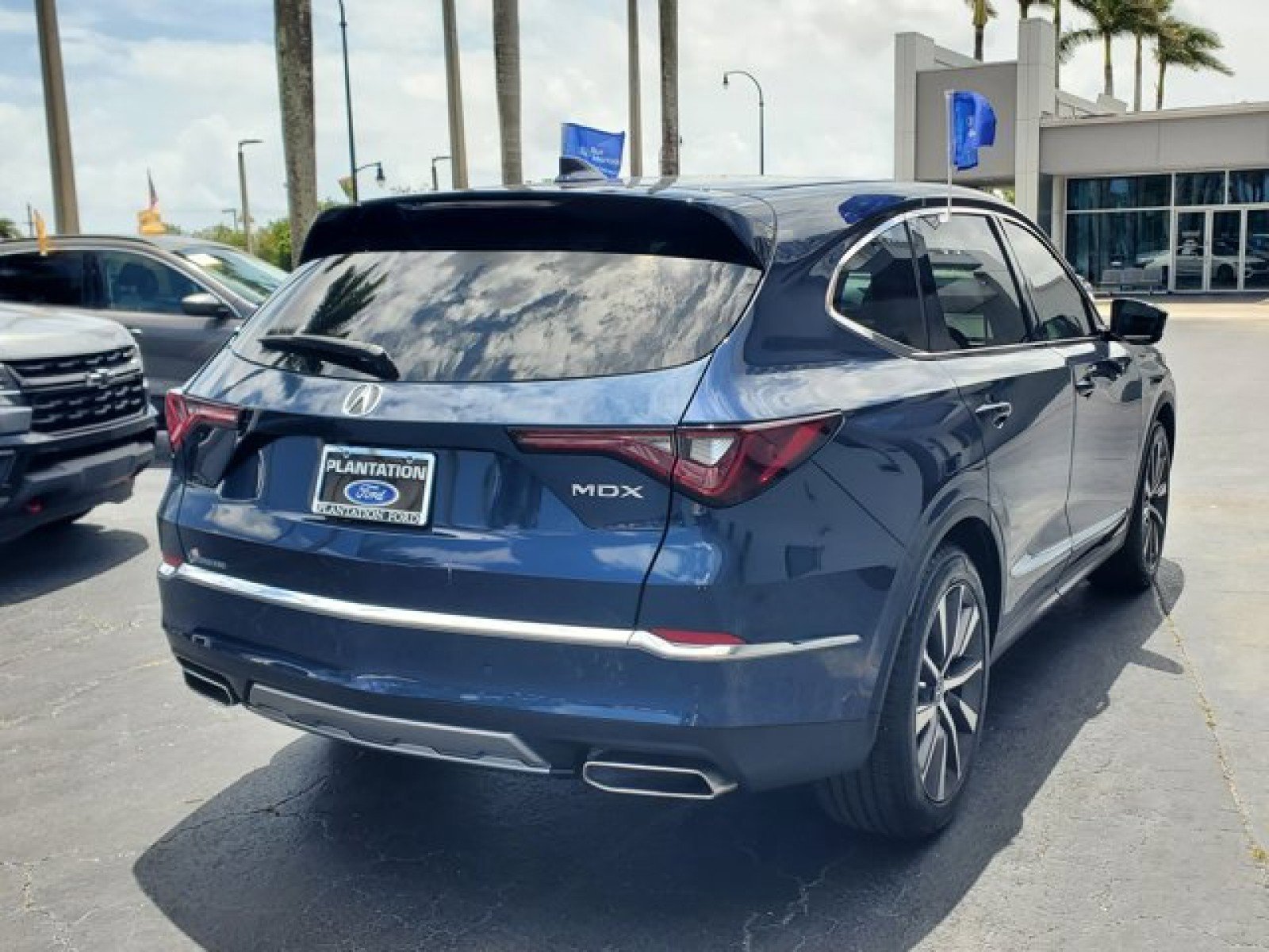 Used 2025 Acura MDX FWD w/ Technology Package image 7