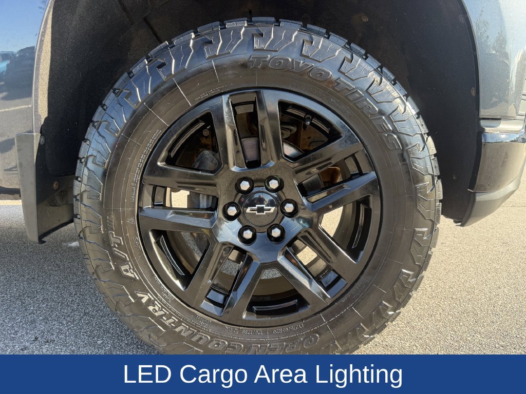 Used 2021 Chevrolet Silverado 1500 LT Trail Boss w/ LT Trail Boss Premium Package AWD/4WD image 10