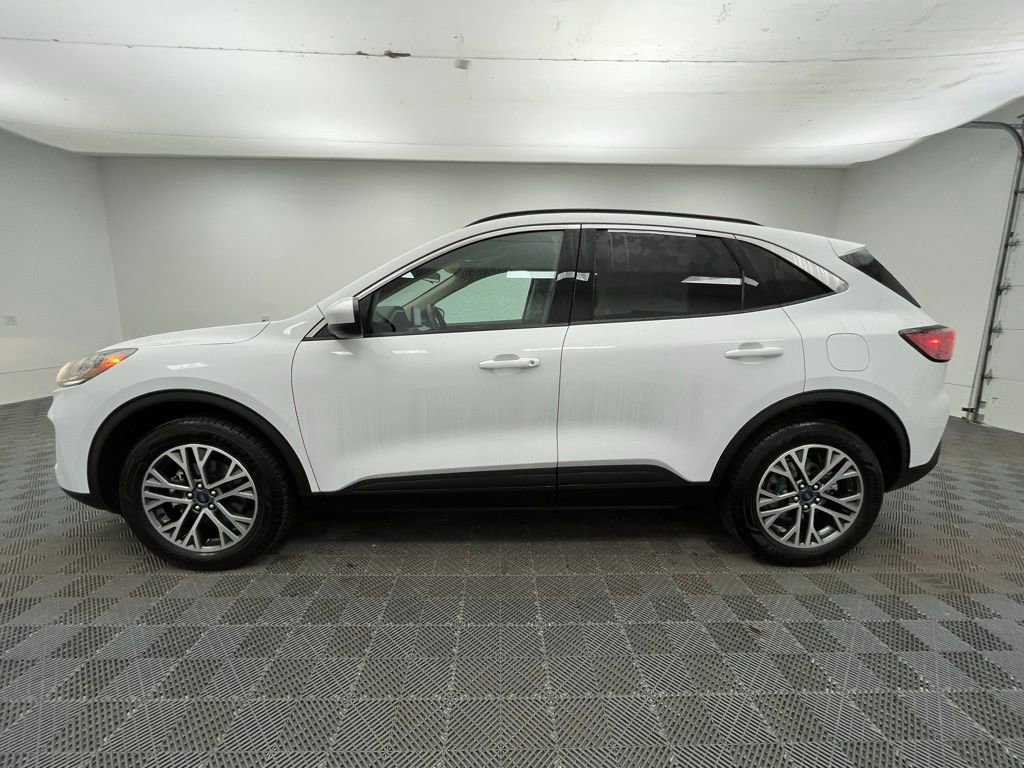 Certified 2020 Ford Escape SEL image 6