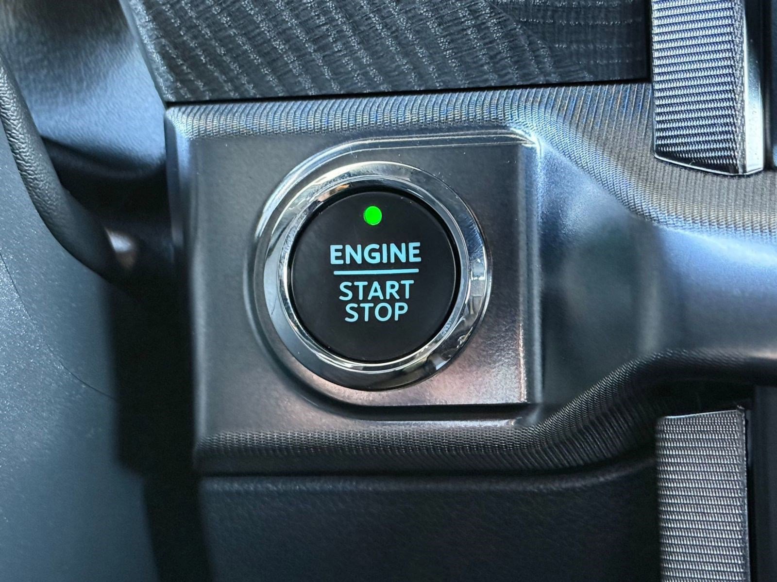 Certified 2022 Ford F150 Platinum w/ Equipment Group 701A High image 28