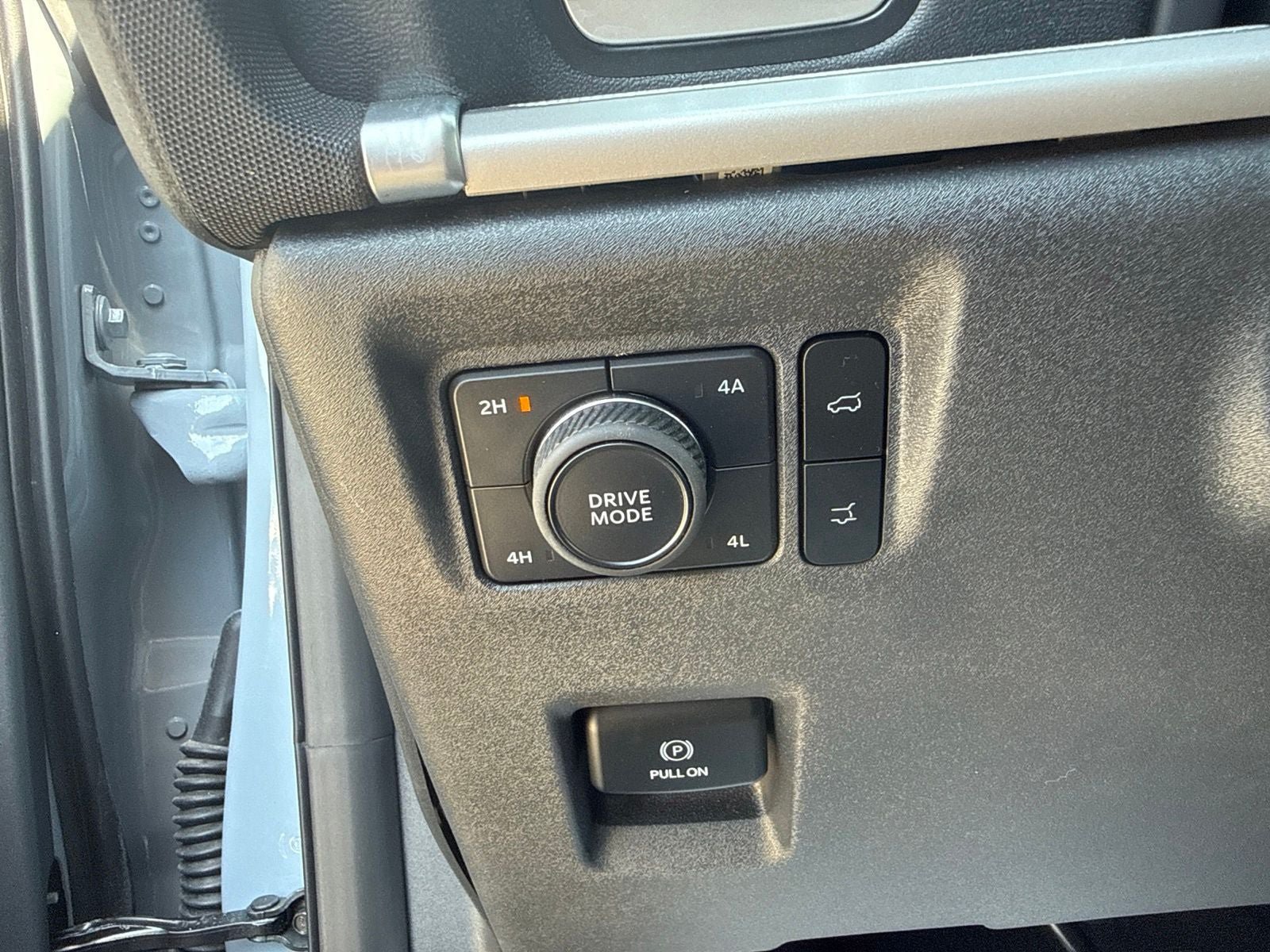 Certified 2025 Ford Expedition Active AWD/4WD image 21
