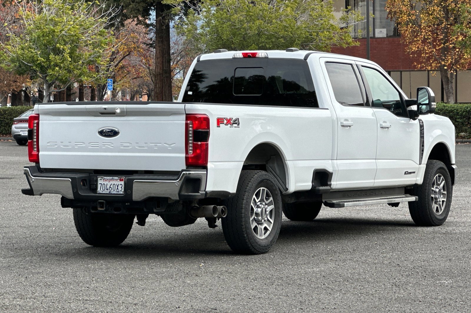 Certified 2023 Ford F250 Lariat w/ FX4 Off-Road Package image 5