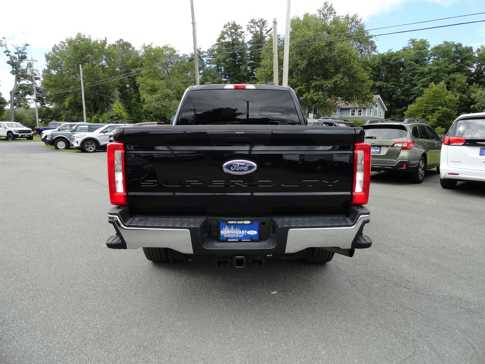 Certified 2025 Ford F250 XLT w/ Snow Plow Prep Package AWD/4WD image 6