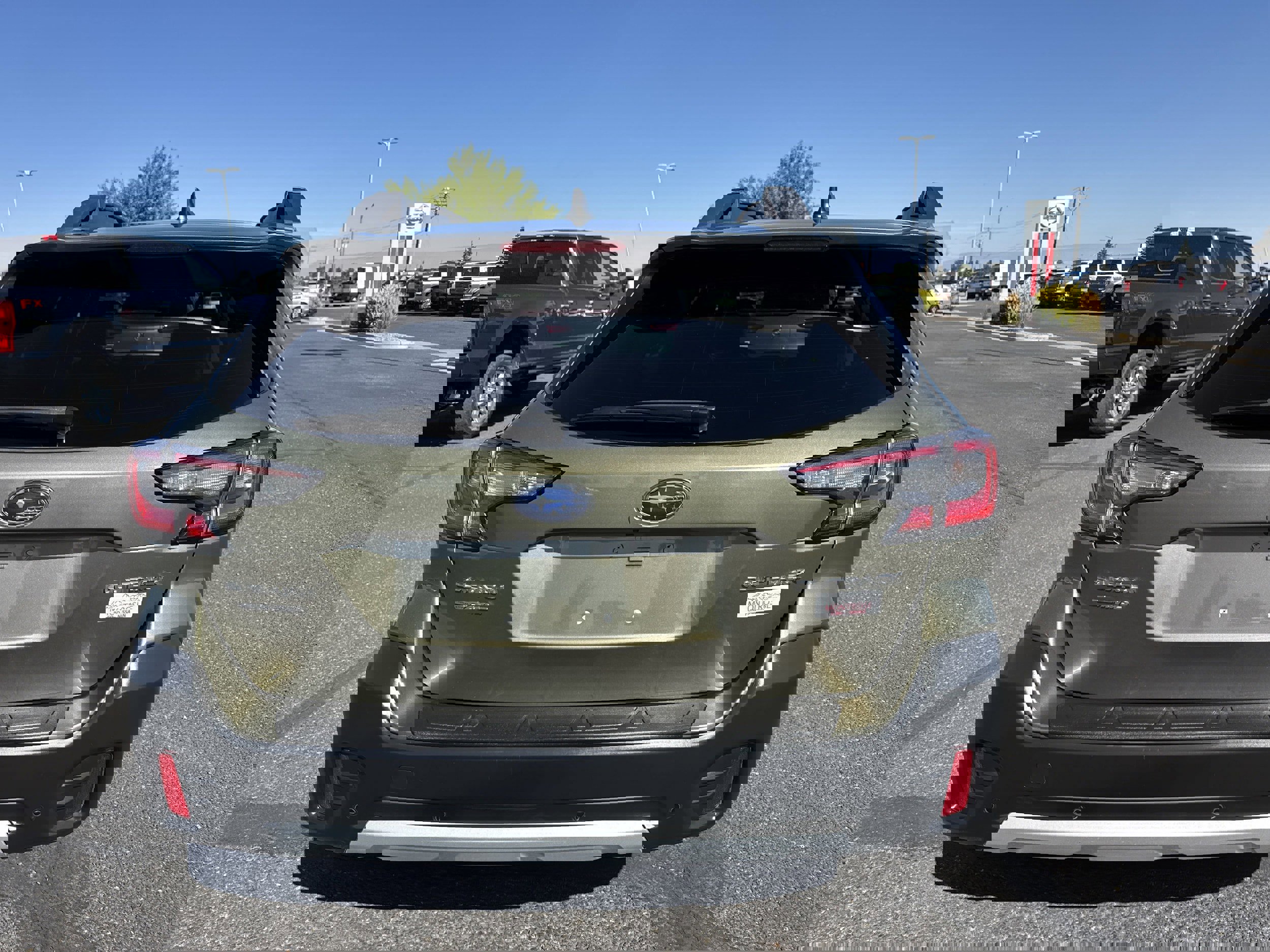 Used 2021 Subaru Outback Limited w/ Popular Package #2 image 4