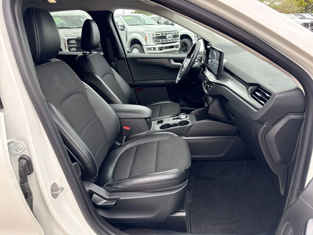 Certified 2024 Ford Escape SE image 26