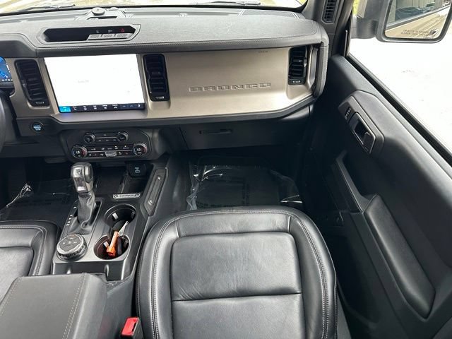 Certified 2025 Ford Bronco Outer Banks AWD/4WD image 13