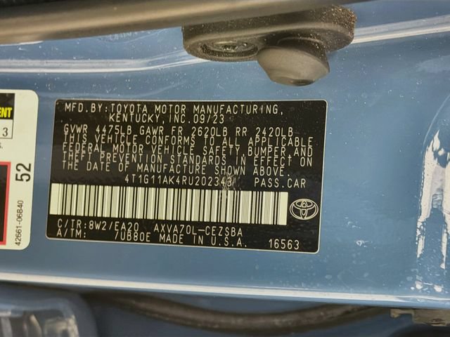 Used 2024 Toyota Camry SE FWD image 34