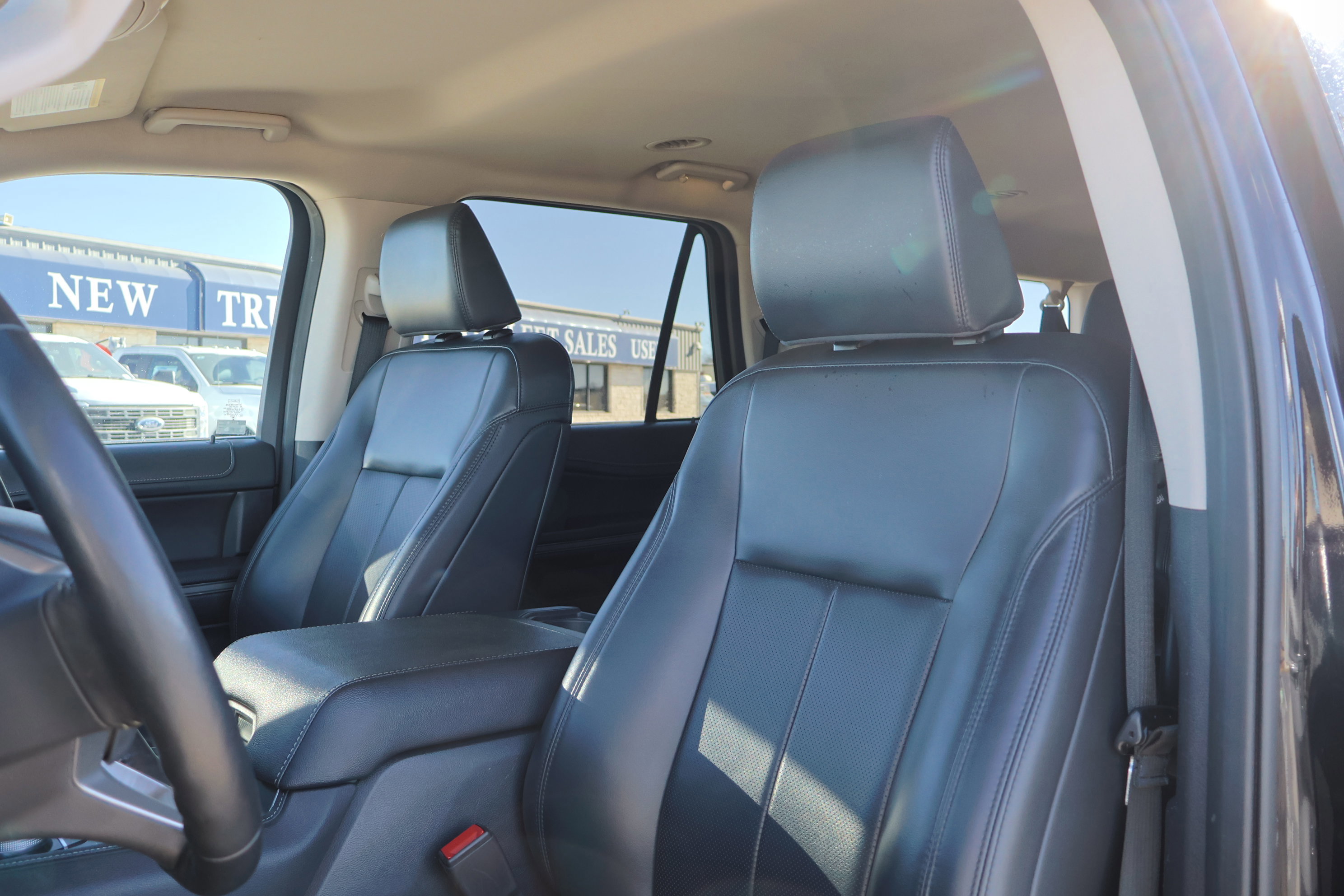 Certified 2024 Ford Expedition Max XLT image 15