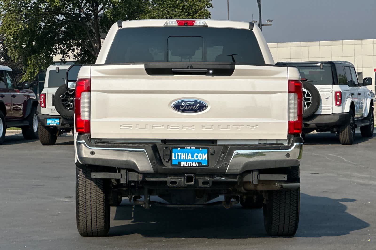 Certified 2018 Ford F350 Lariat w/ Lariat Ultimate Package AWD/4WD image 7