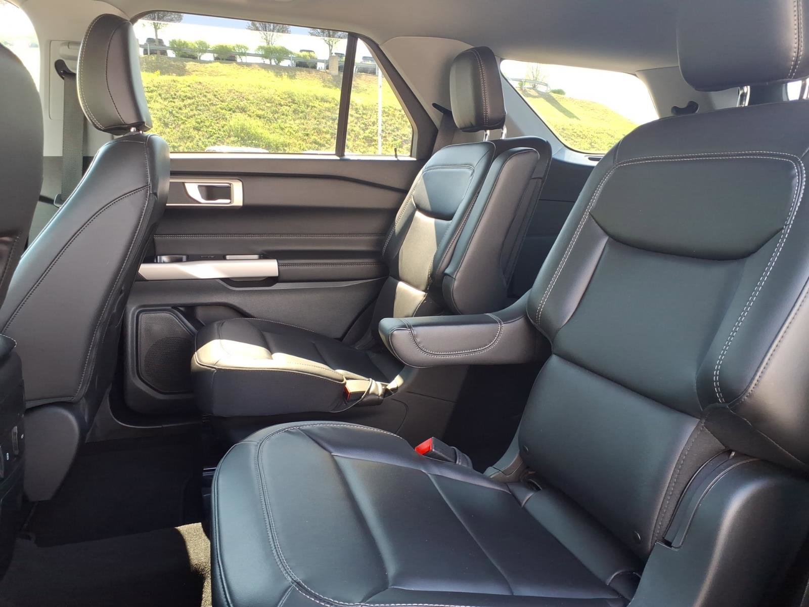 Certified 2023 Ford Explorer XLT w/ Equipment Group 202A image 9