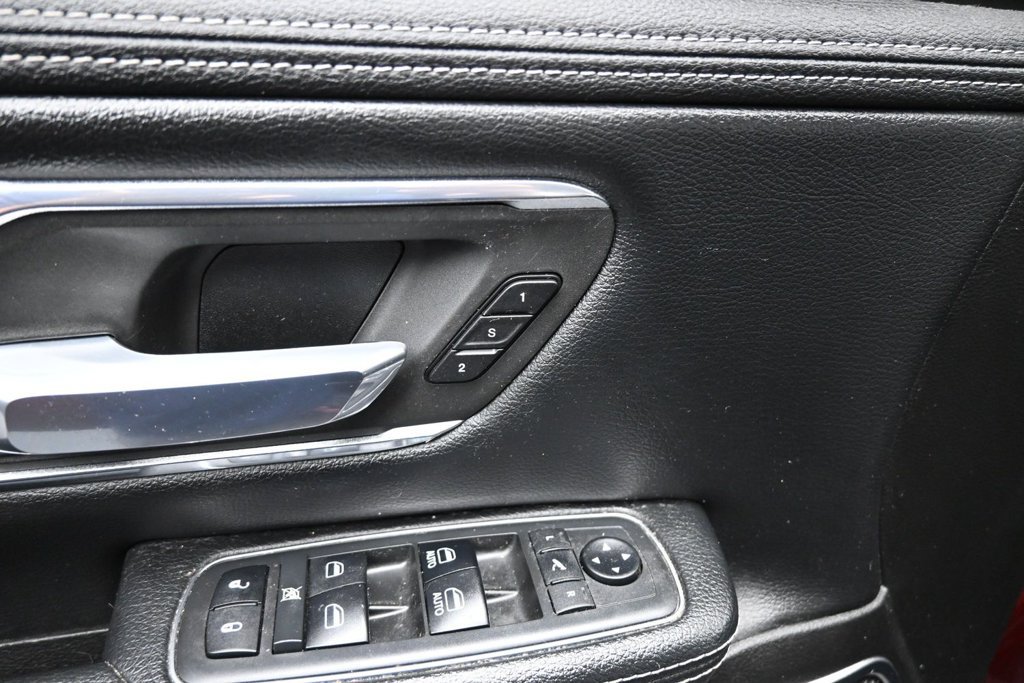 Used 2019 RAM 1500 Laramie RWD image 11