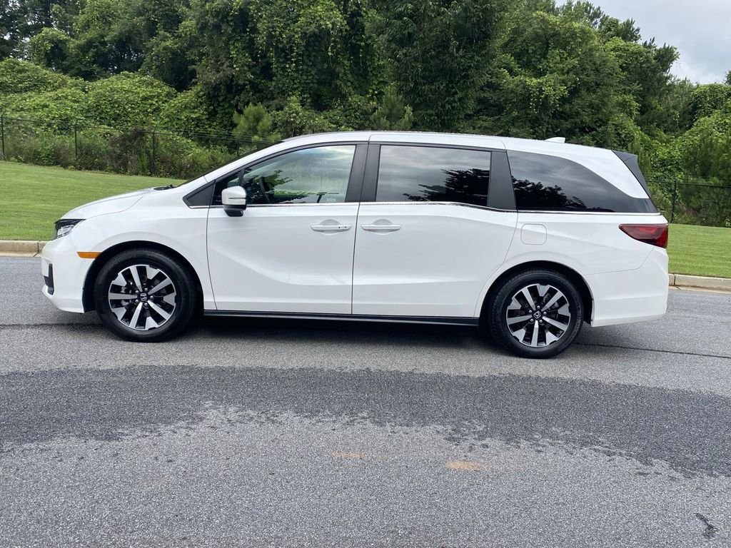 Used 2025 Honda Odyssey EX-L image 9