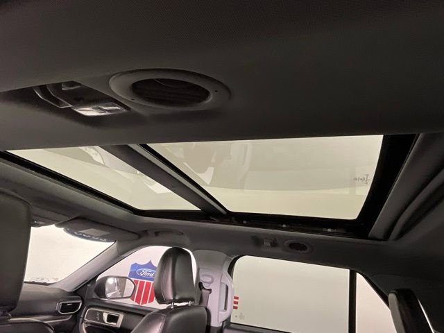 Certified 2023 Ford Explorer XLT w/ Equipment Group 202A image 21