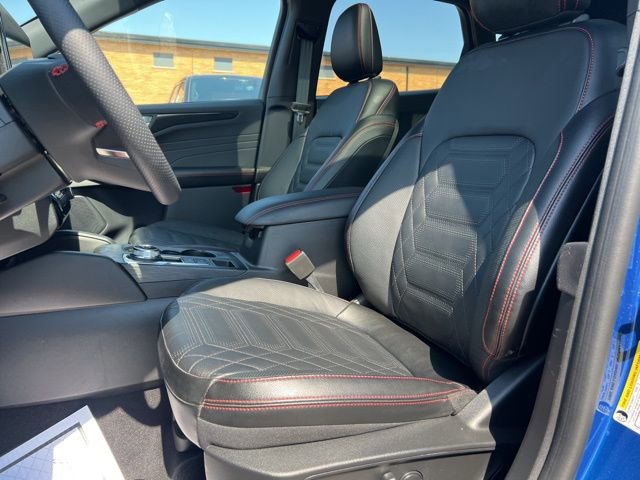 Certified 2023 Ford Escape ST-Line Elite w/ Premium Technology Package image 22