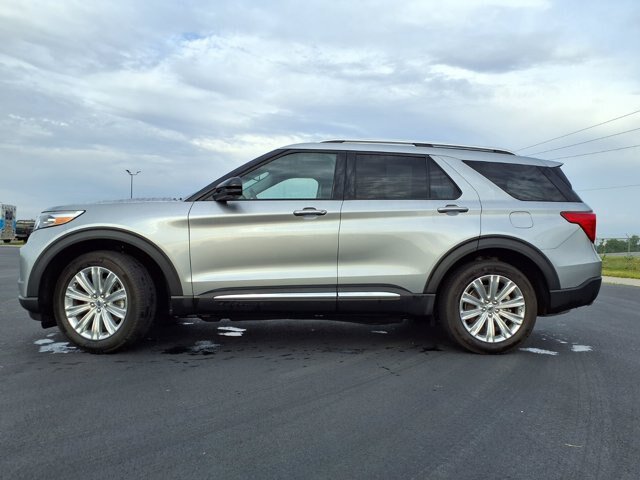 Certified 2022 Ford Explorer Limited w/ Hybrid Equipment Group 310A AWD/4WD image 28