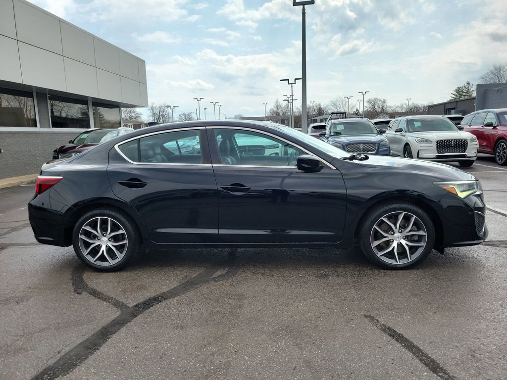 Used 2019 Acura ILX w/ Technology Package image 6