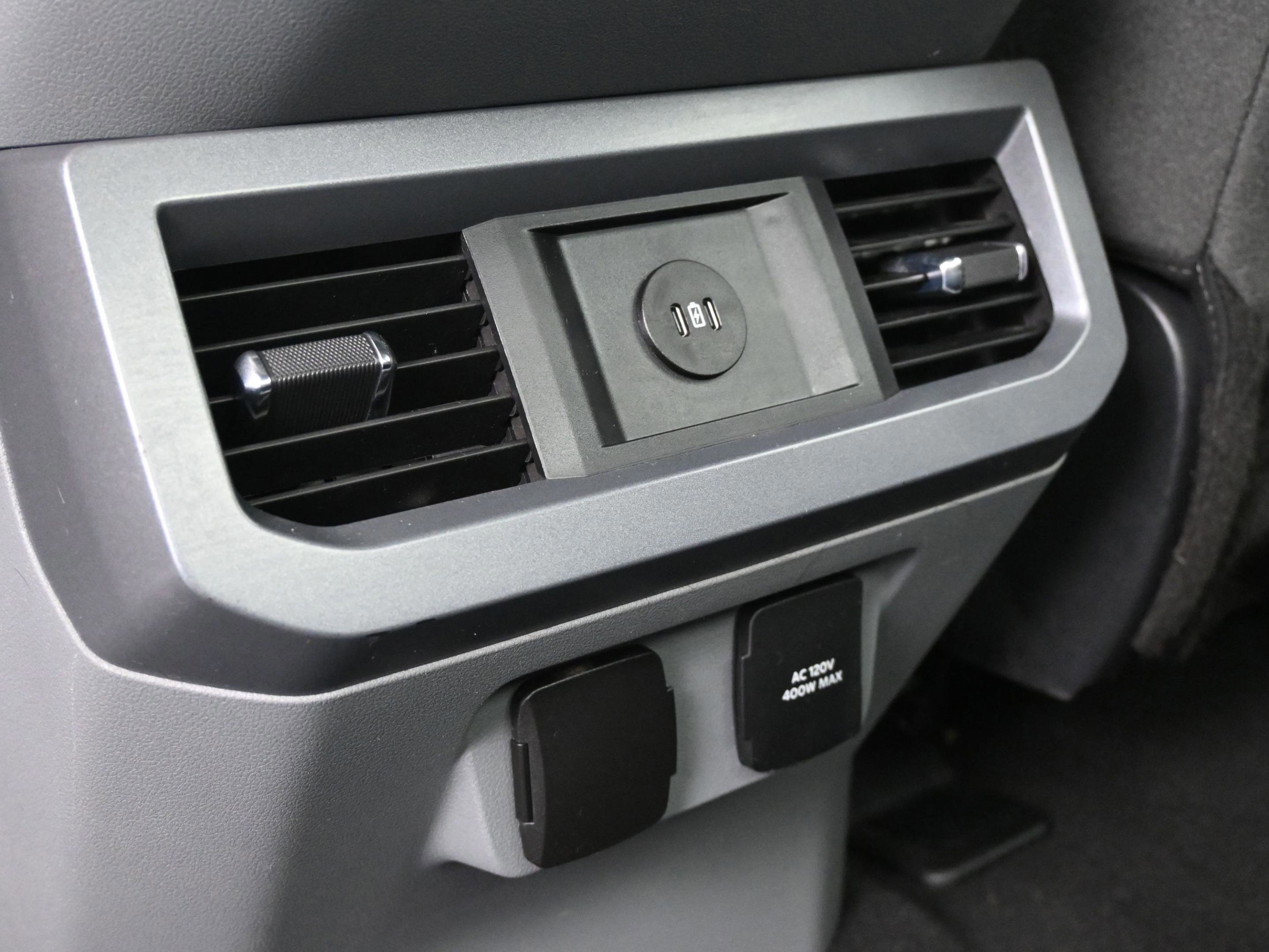 Certified 2024 Ford F350 XLT w/ 360-Degree Camera Package image 36