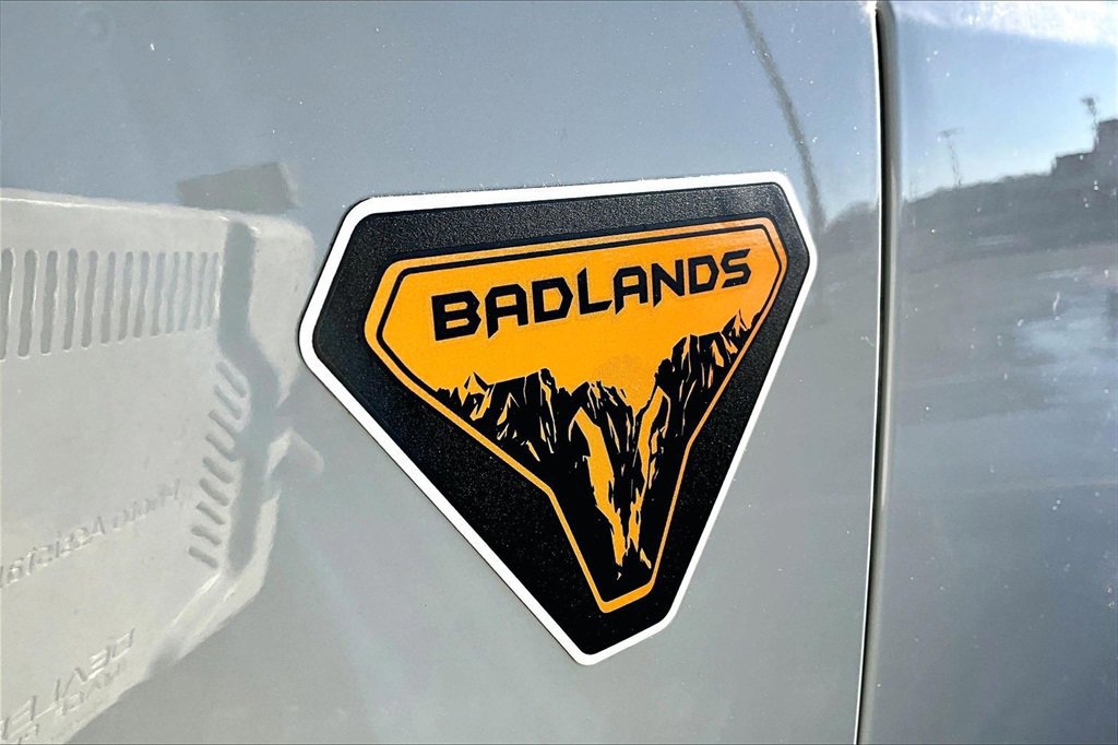 Certified 2024 Ford Bronco Badlands image 10