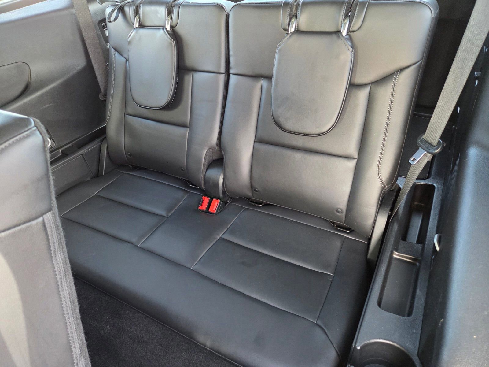 Certified 2023 Ford Explorer XLT w/ Equipment Group 202A image 12