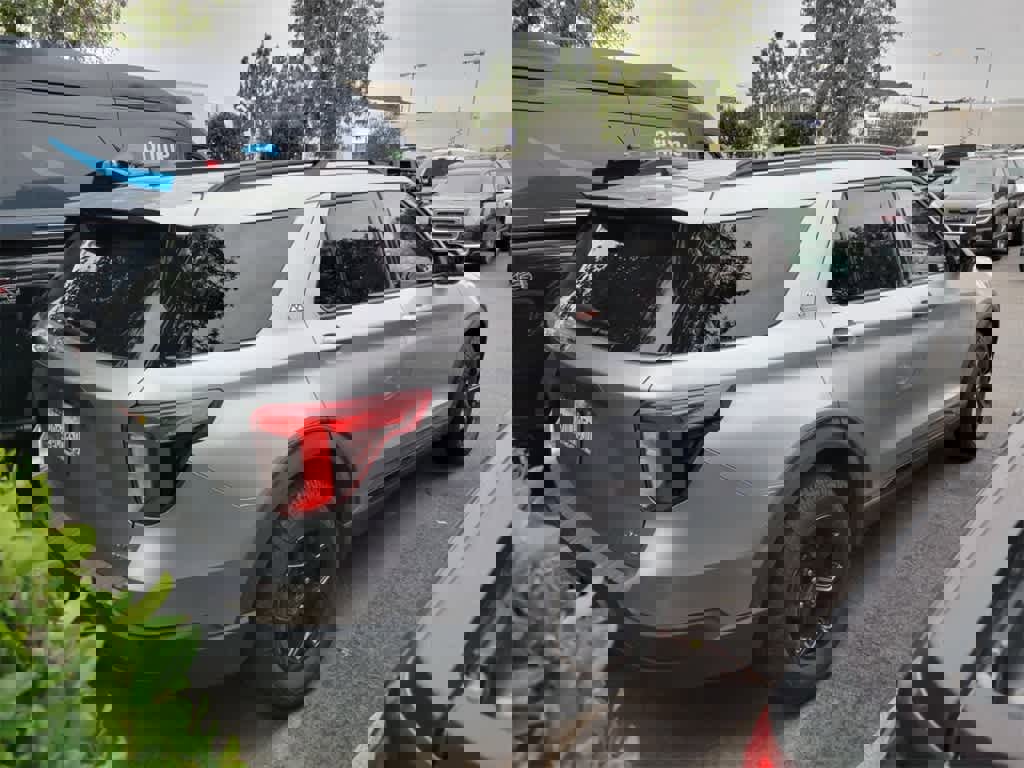 Certified 2022 Ford Explorer Timberline image 10